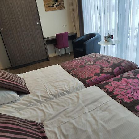 B&B Hotel De Vrije Vogel Elsloo  Esterno foto