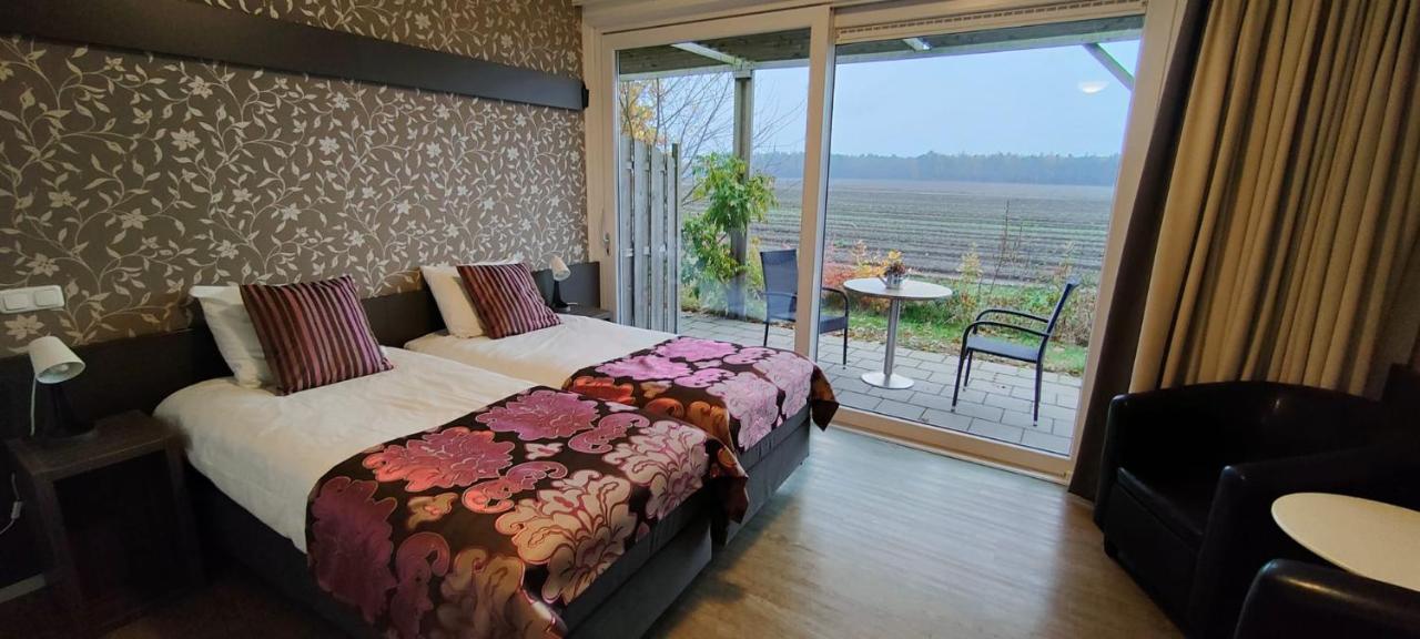 B&B Hotel De Vrije Vogel Elsloo  Esterno foto